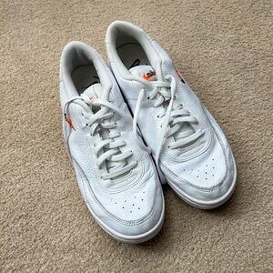 Nike Court Vintage Sneakers